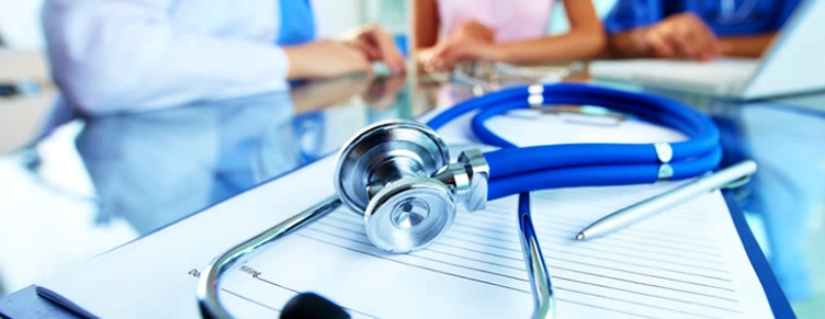 Sociedade de médicos cliente do MZ obtém liminar para recolher ISS em valor fixo, reduzindo a carga fiscal