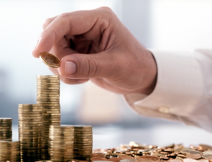 Expor situação financeira da empresa a terceiros causa dano moral, diz TRF-4