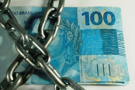 Bloqueio de bens de devedores da União começa a valer em junho/2018