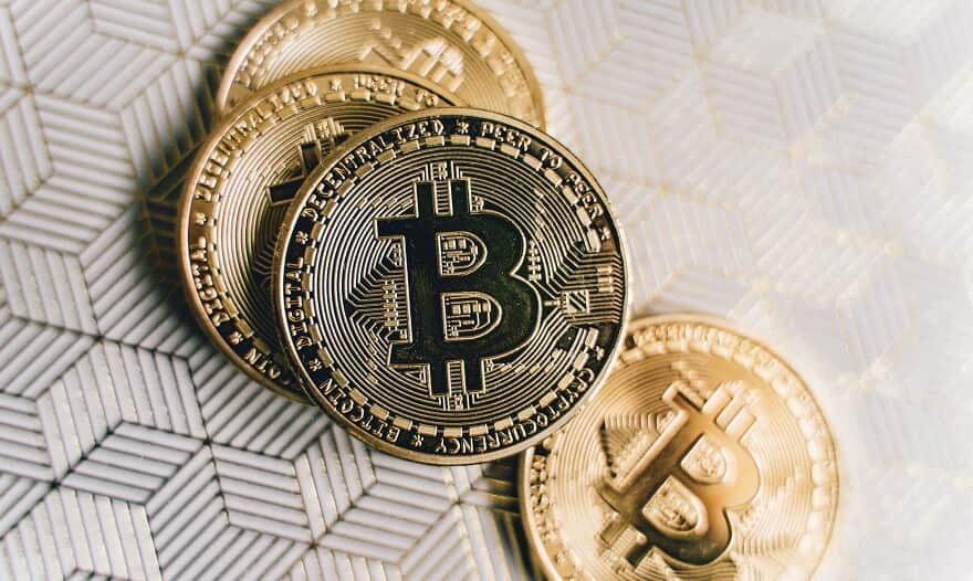 Senado aprova projeto que regulamenta mercado de criptomoedas