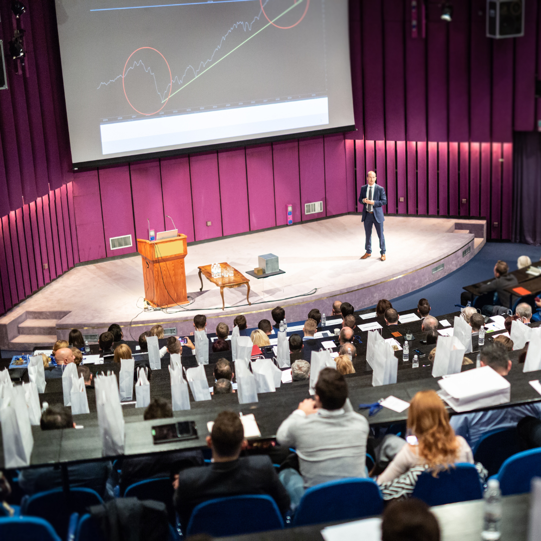 Senado aprova MP que autoriza empresas a remarcar até 2023 eventos cancelados na pandemia